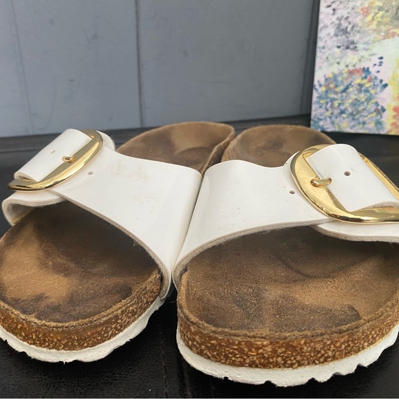 Birkenstock MADRID With Gold BIG BUCKLE Sandal in White Sz 37/6 Women’s - Picture 9 of 10